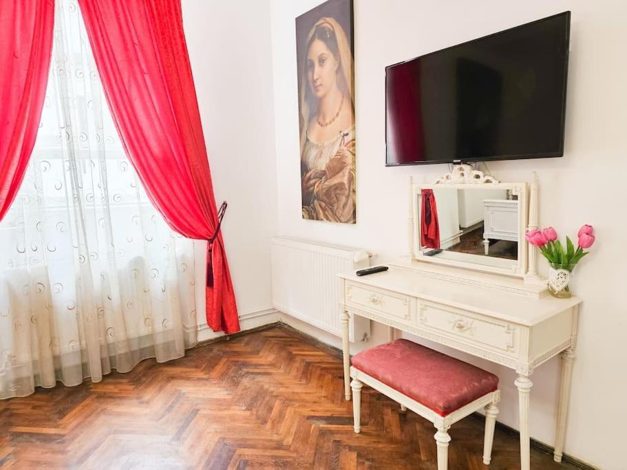 Apartamento Ludovic Boutique Braşov Exterior foto