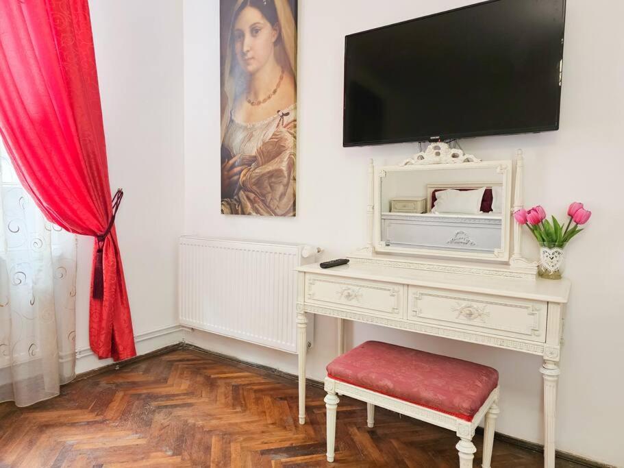 Apartamento Ludovic Boutique Braşov Exterior foto